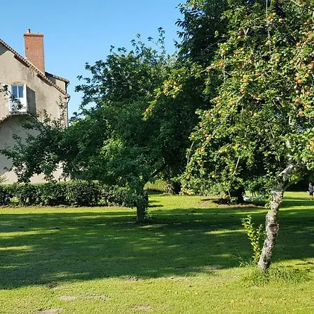 La Pagaille, 아파트 Le Montet