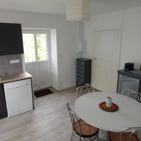 La Pagaille, 아파트